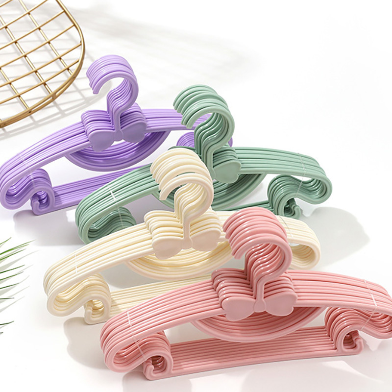 10 Pieces of Children's Hanger - Baby Clothing Display review and price